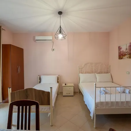 Villa Sunny Ksamil Buitenkant foto